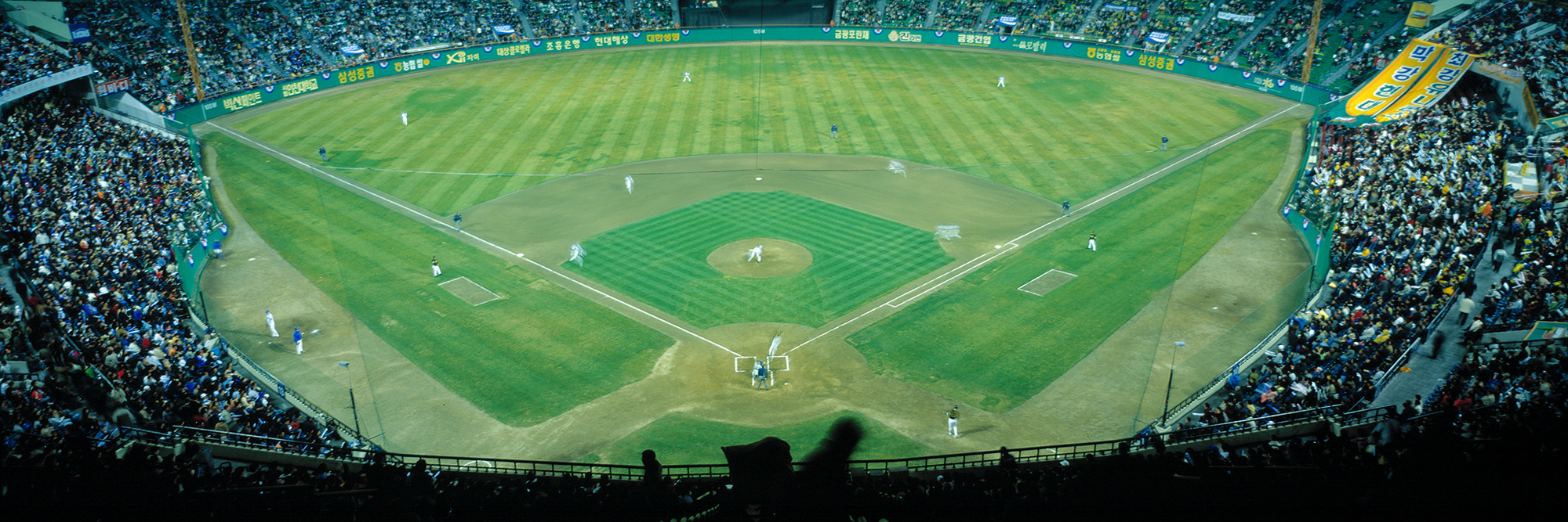 Boys in the City, 2004-2005 032