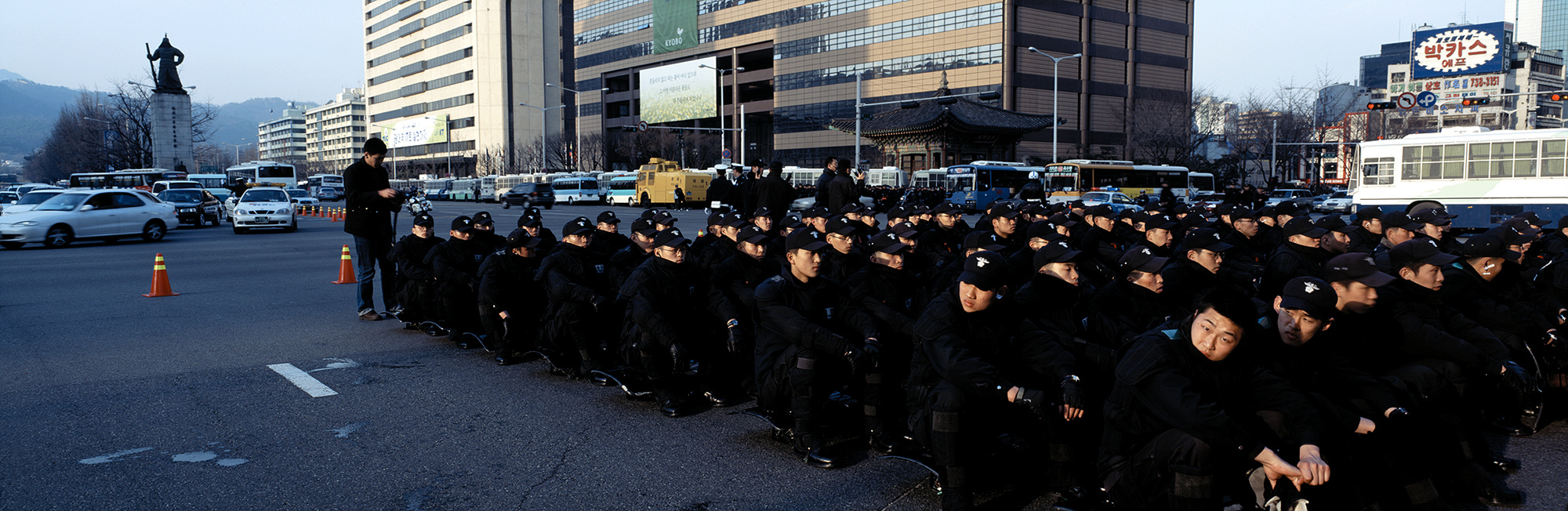 A Society of Gap, 2003-2004 043