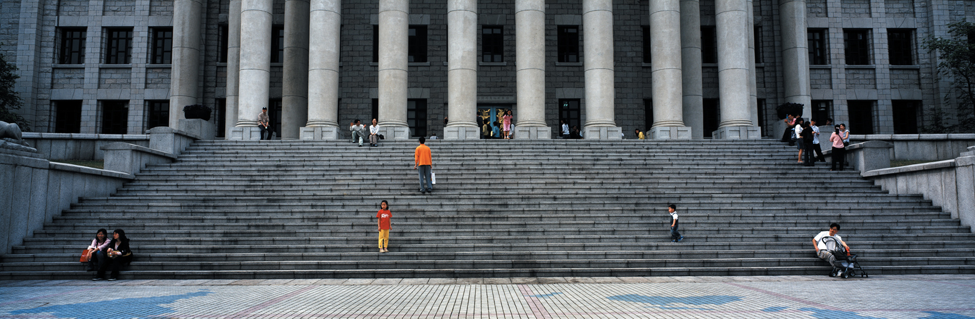 A Society of Gap, 2003-2004 047