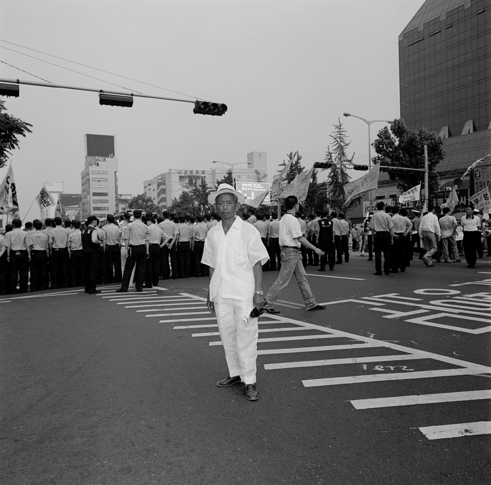 서울서 버텨내기, 2001-2002 069