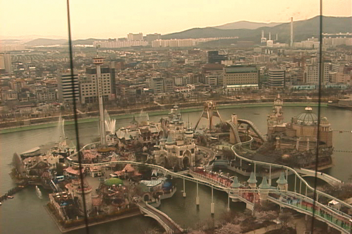 07 Looking at Magic Island, 2 Channel Installation for 2 Projectors, 2004