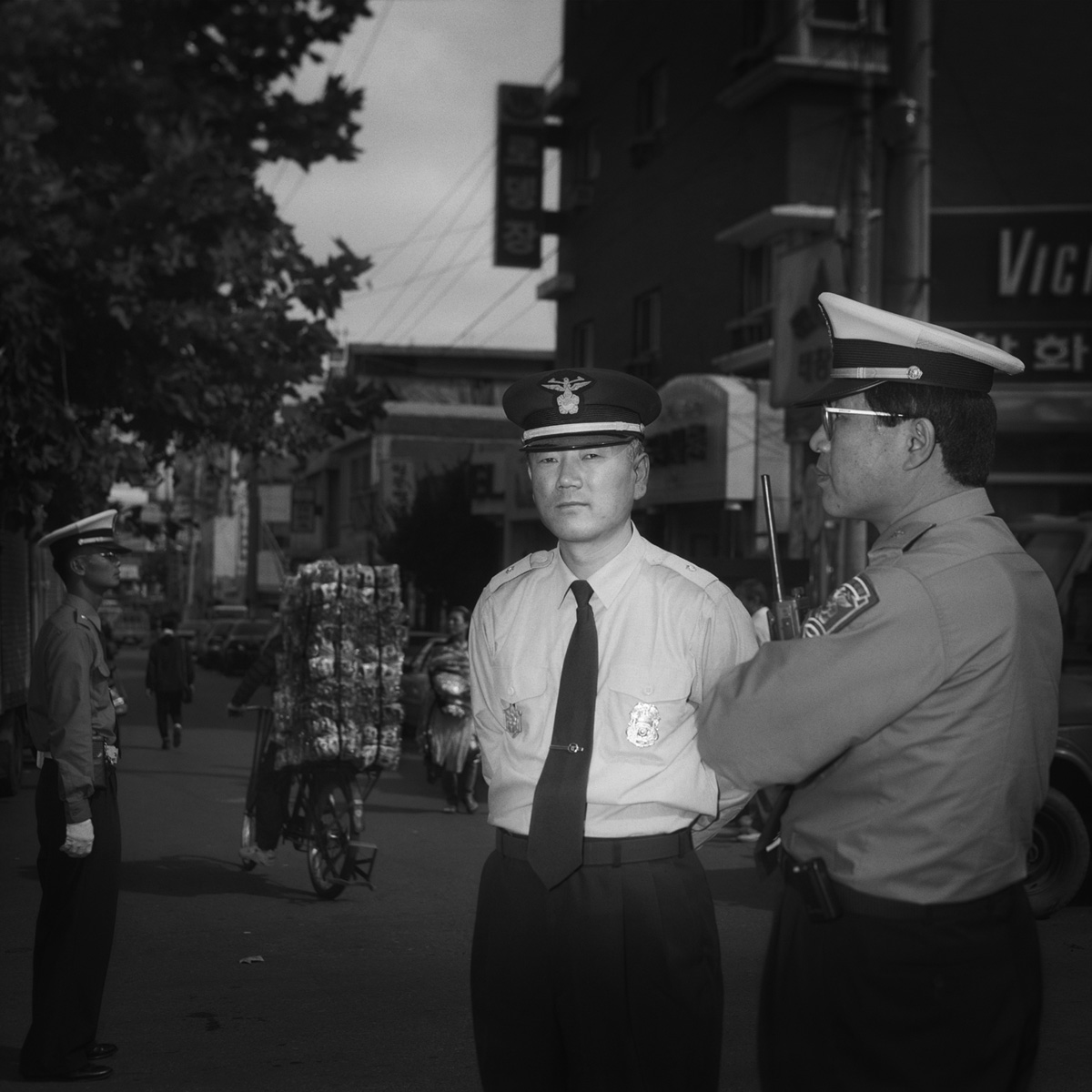 1. 두명의 경찰관, 1995년 9월 30일