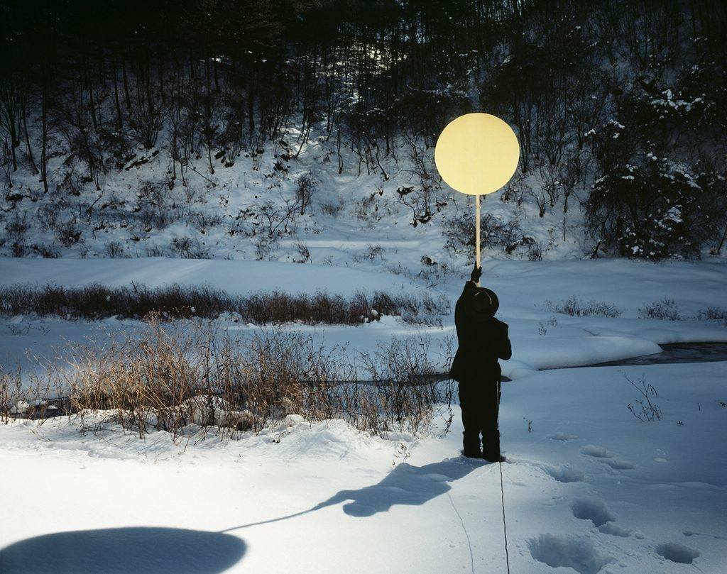A voyage-5, Daytime moon,103x130cm, C- print,2008