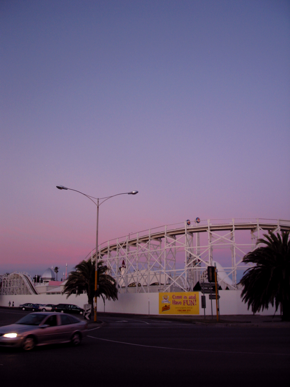 F-1.21] Luna Park, digital file, 2272x1704 pixel