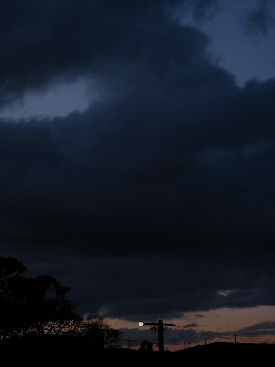 F-1.5] Setting sun, digital file, 2272x1704 pixel