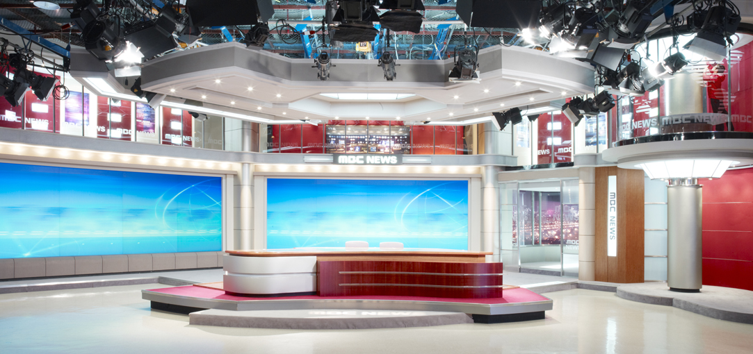 Goodbye Stranger 3 No.14, c-print, 56x114cm, 2009