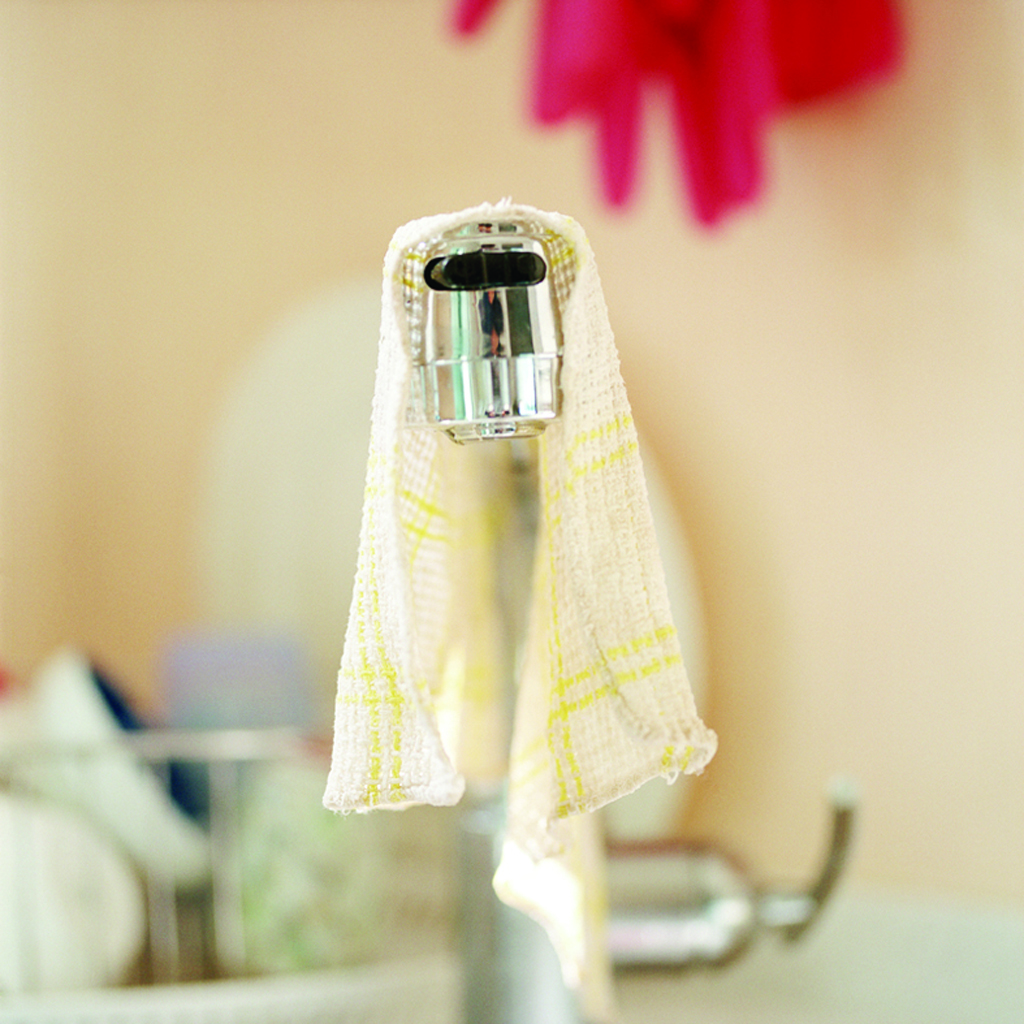 Yum Joongho, Rapper, 2007, Lamda Print, 23.3x23.3cm, ONE AND J. Gallery