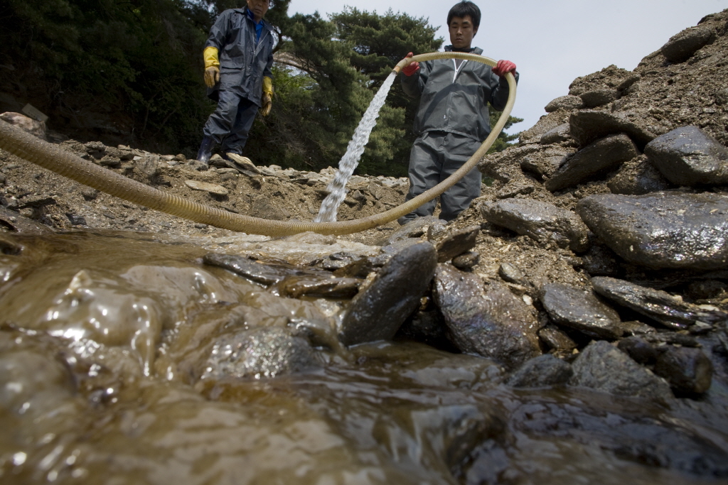 06. 김재우, 어느날 갑자기 바닷가에..., 태배, 2008.05