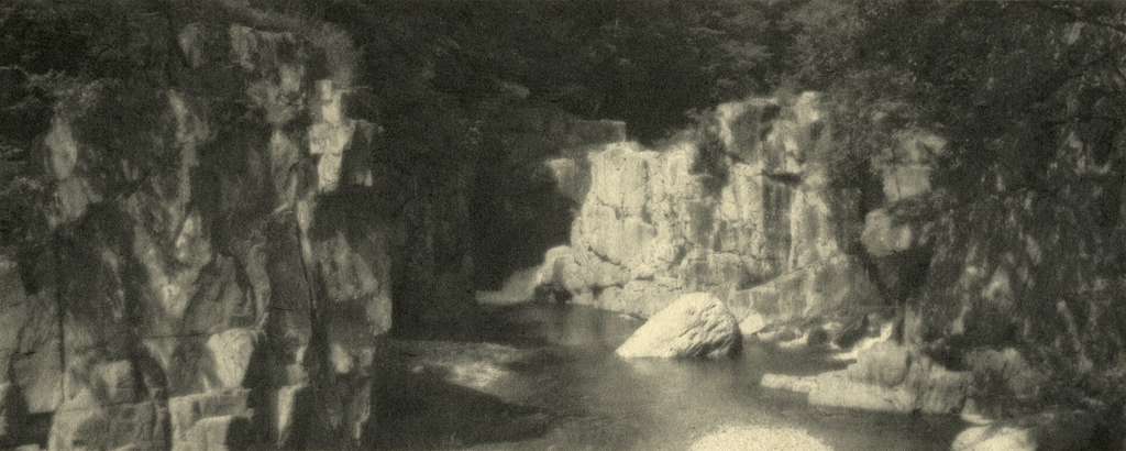 03_2009 Realistic Landscapes_digital print on Korean paper_40x100cm_2009