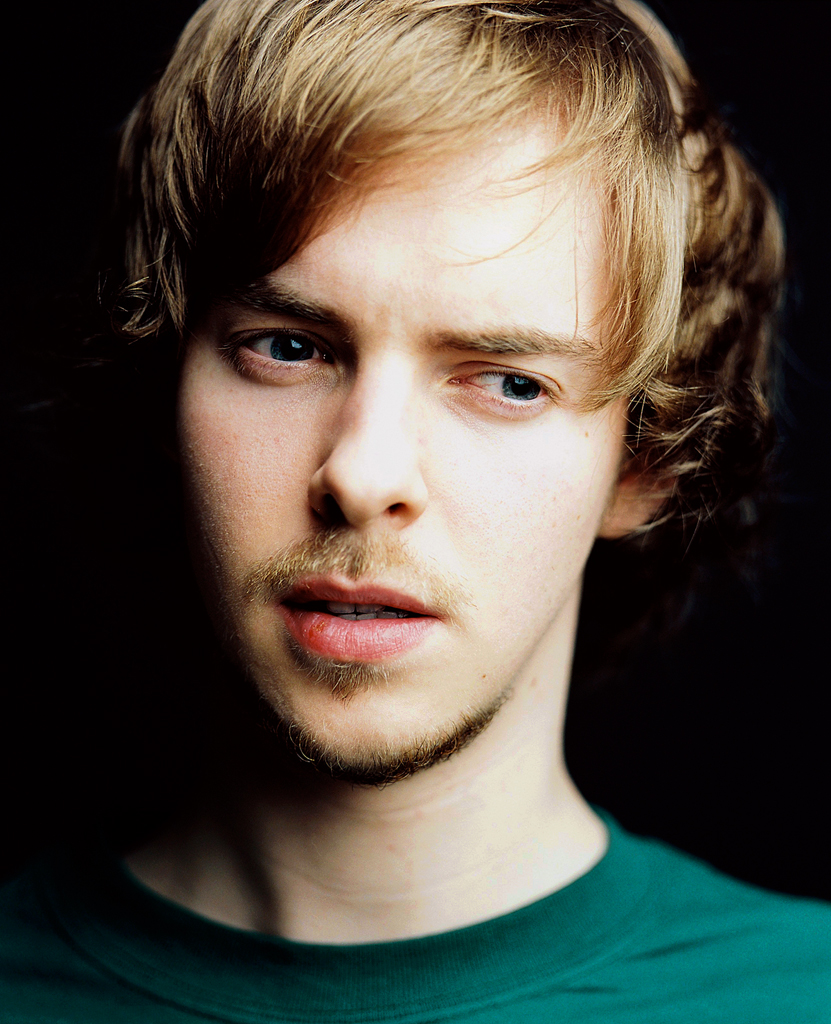 05 Bare Exposure. Chris, 30 x 40 inch. c-type print, 2005