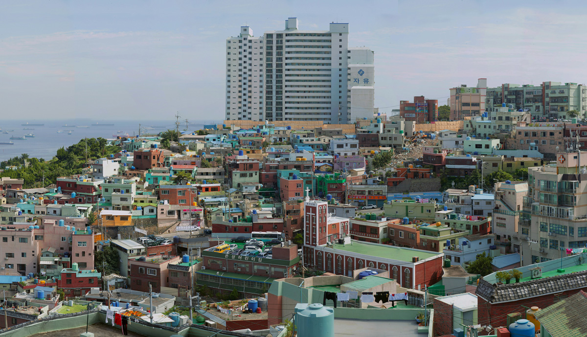 산복도로 남부민동02 - chromogenic print - 2009