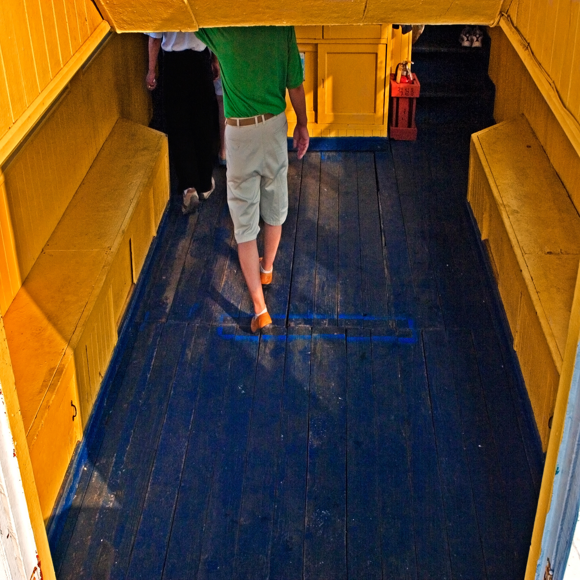 스치던풍경91-부산자갈치-영도가는배안_2004