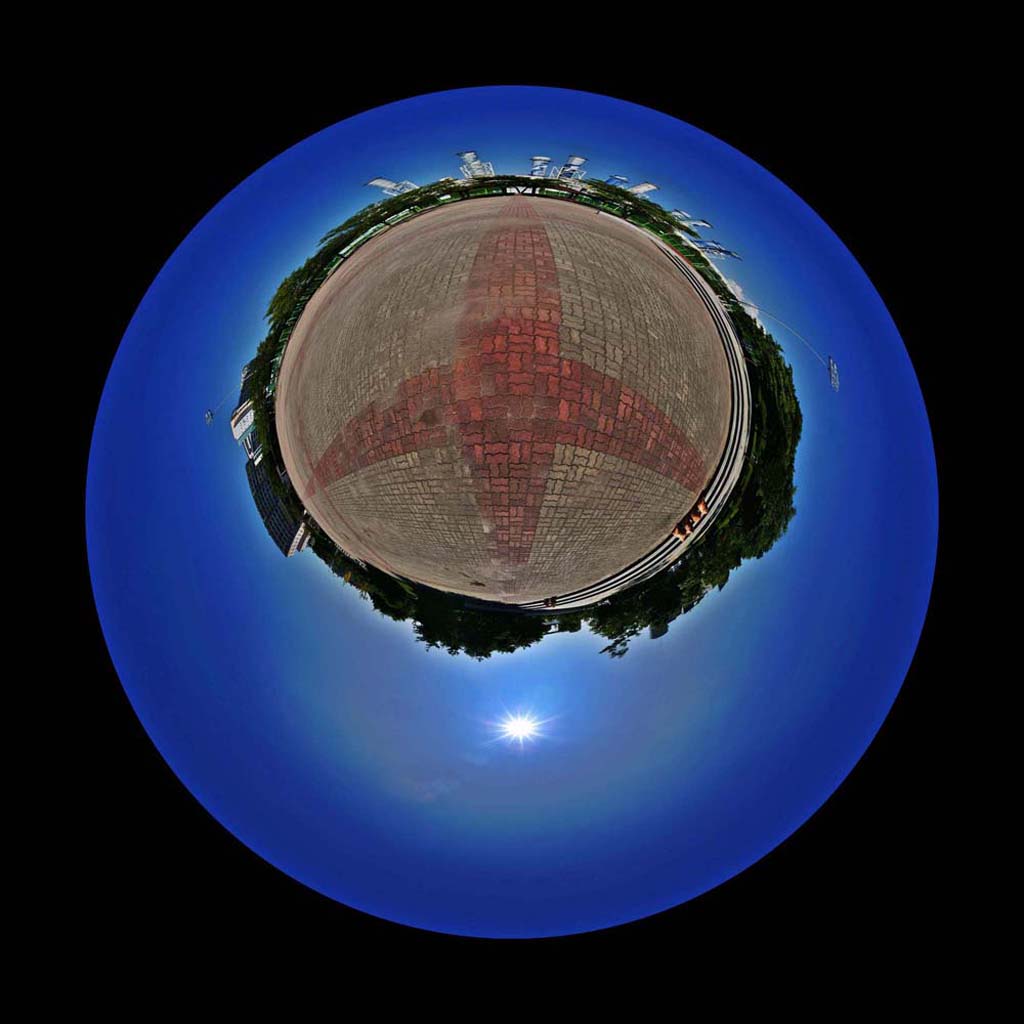 Land02-Polar Fuji Digital Print 67 x 67 cm 2006