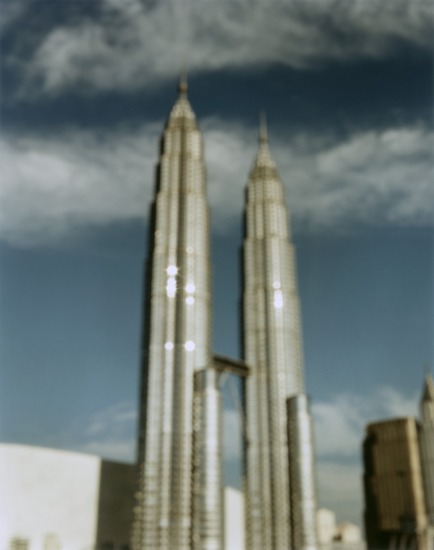 06 Petronas Tower in Bucheon,Korea 2005