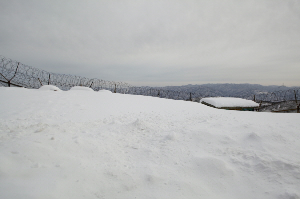 06. 강원도 양구 50  75 Archival Pigment Print 2010