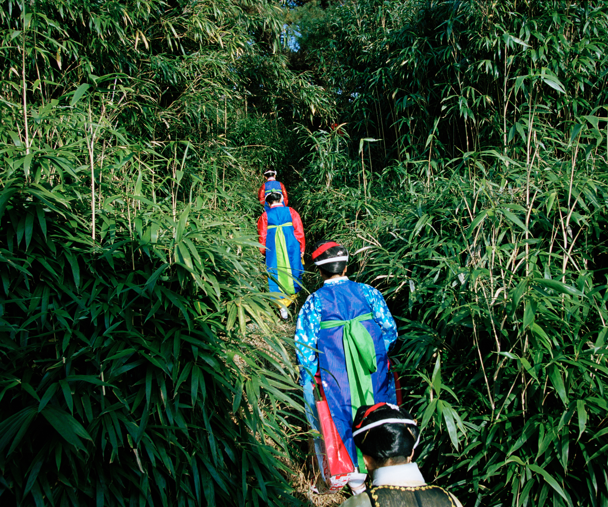 1. 풍어제 豊漁祭, 고성 대진항, C-Print, 70X100cm, 2008