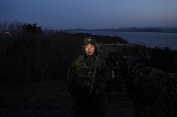 12.경기도 김포 50  75 Archival Pigment Print 2010