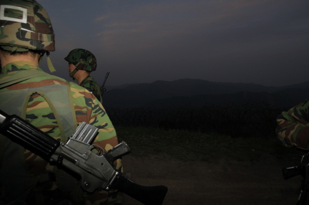 14. 강원도 양구 87  130 Archival Pigment Print 2010