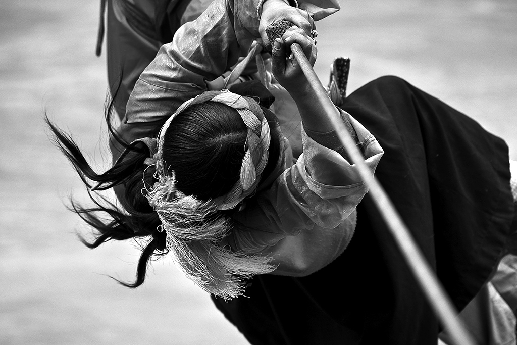 Asian Women at Work #05, Chakalong, Kham, Tibet, Archival Pigment Print, 40x60cm, 2004