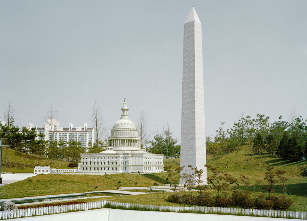 RW01-042, 127x169cm, Digital print, 2006