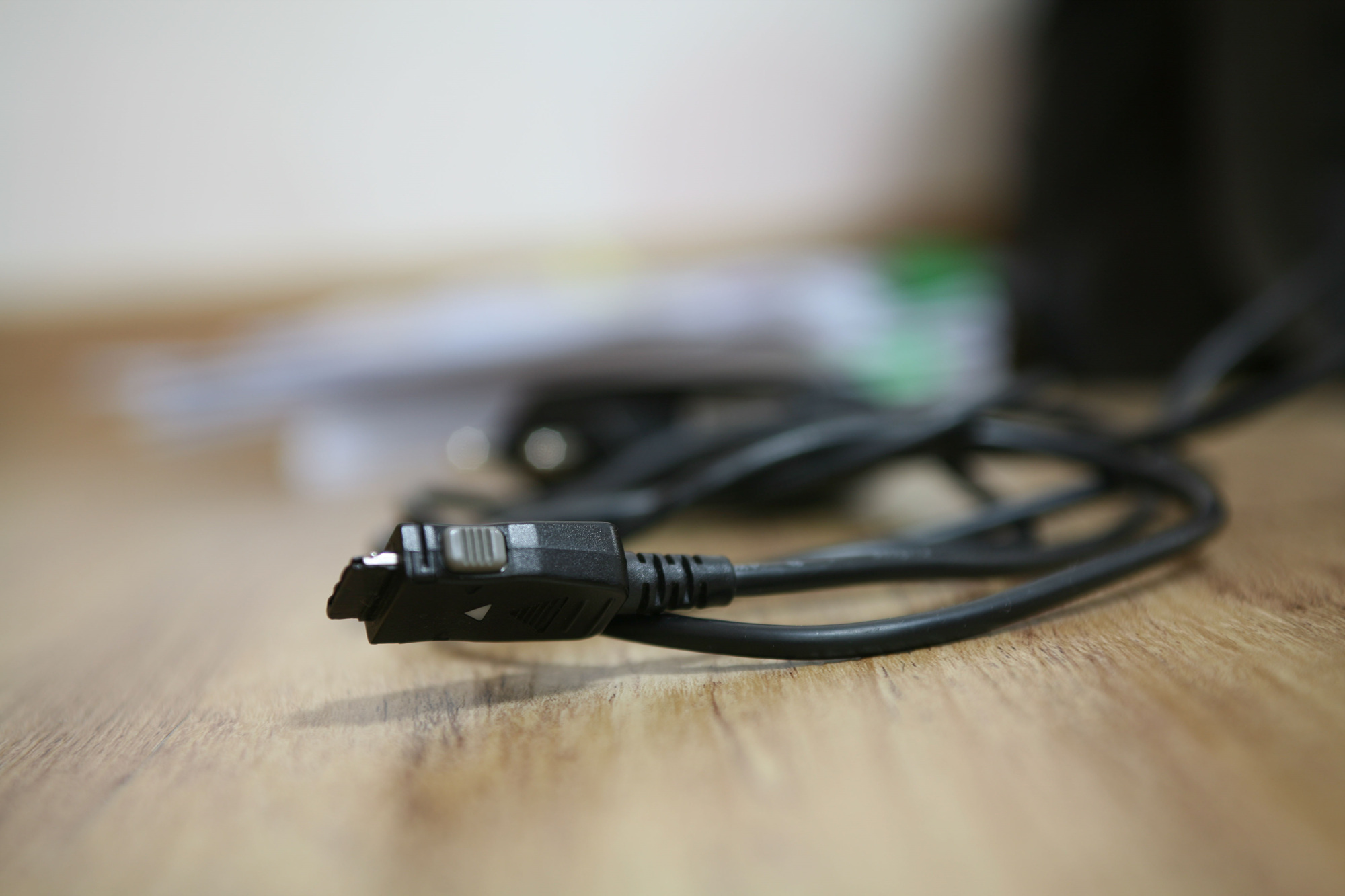 There are..., 충전기, 30×40inch, Digital Print, 2007