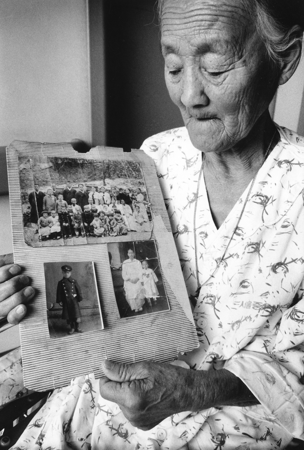 반세기만의 귀향(歸鄕) Separated families, 2000 _01