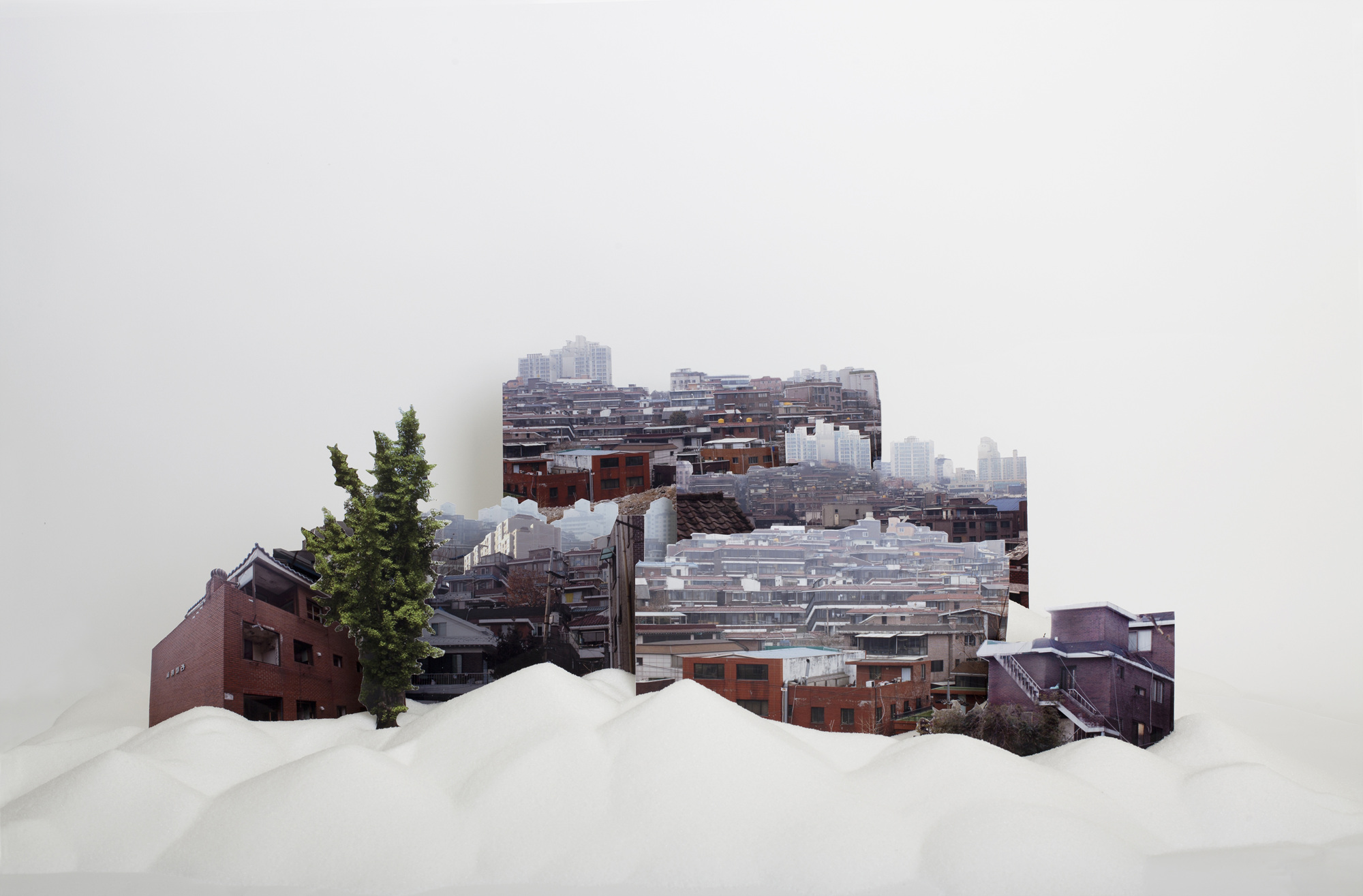 004 Piled homes_Archival inkjet print_100x66cm_2012