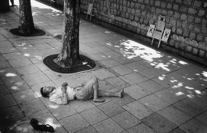 RAW26 gelatin silver print 20x30cm wooden framed