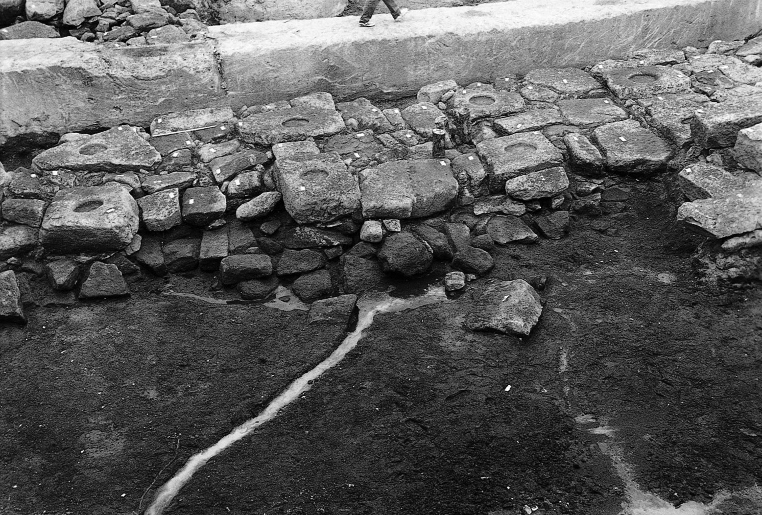 SW17 gelatin silver print 20x30cm wooden framed