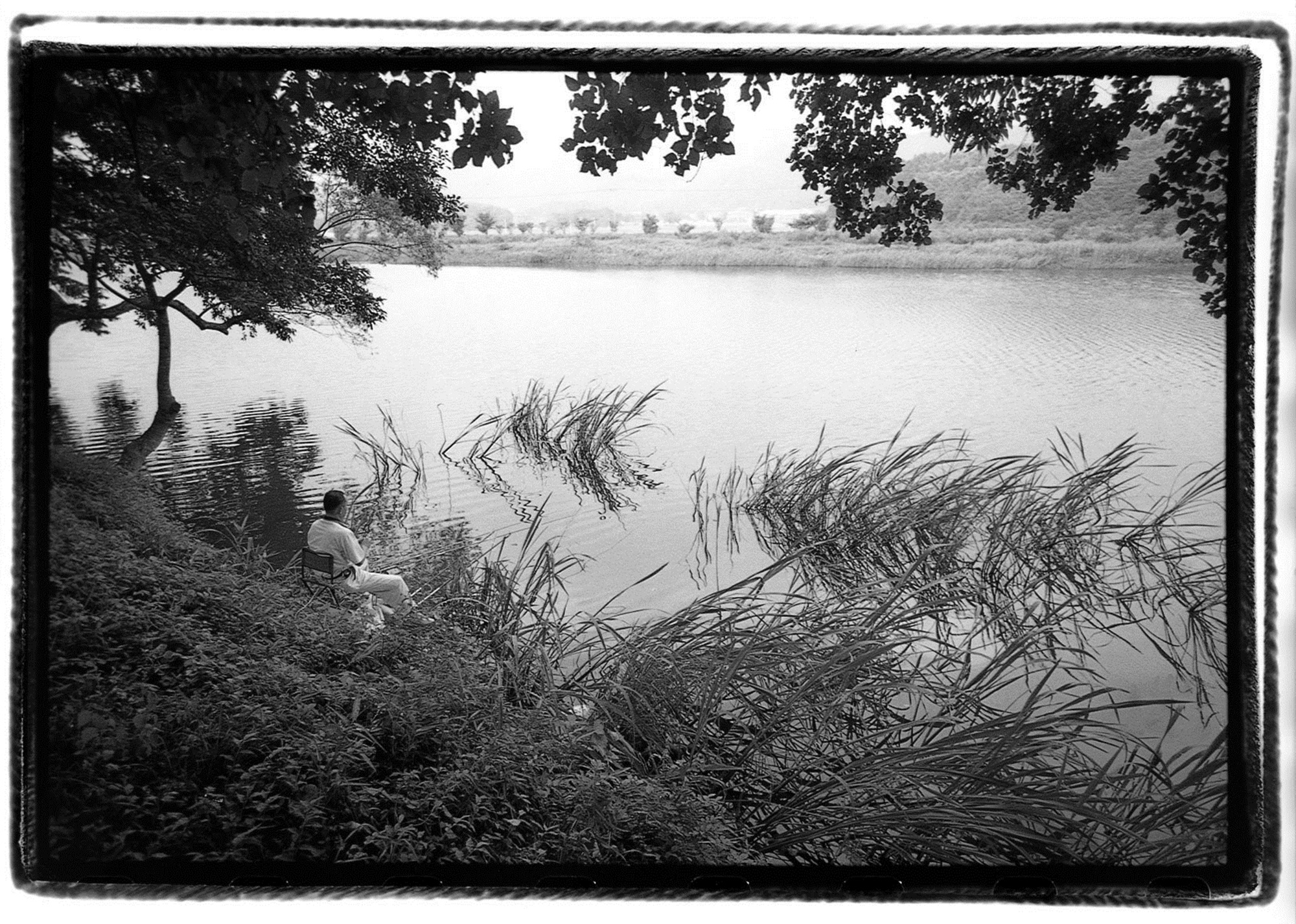 SW29 gelatin silver print 20x30cm wooden framed