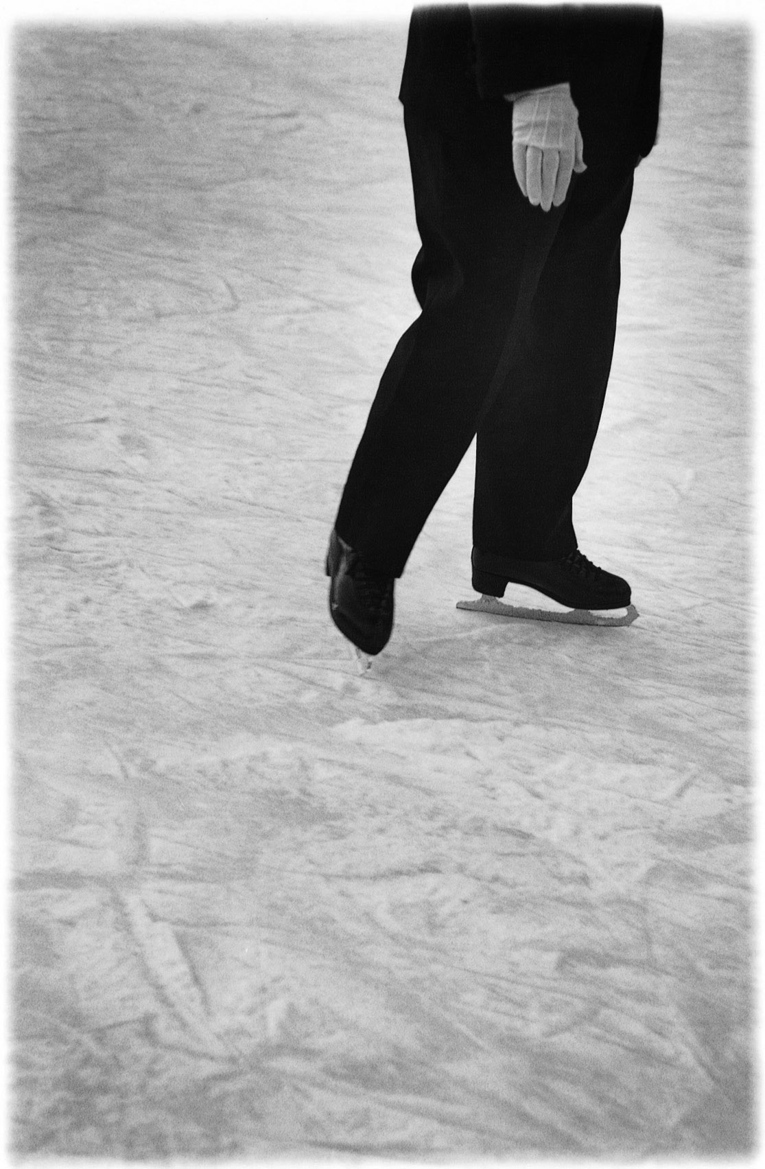 SW39 gelatin silver print 30x20cm wooden framed