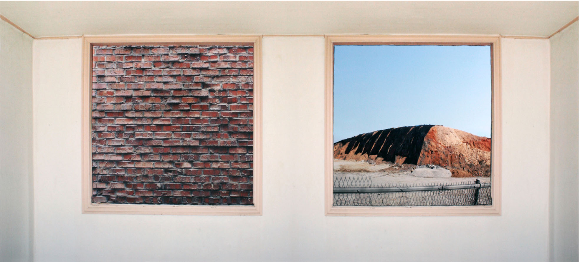 두개의 창 Two windows_Archival inkjet print_130x56cm_2012