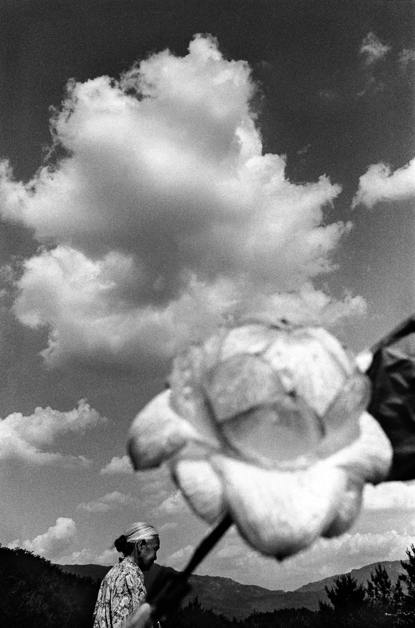 충돌과 반동-영혼을 보내는 날_아버지의 49제, 산청, 1996