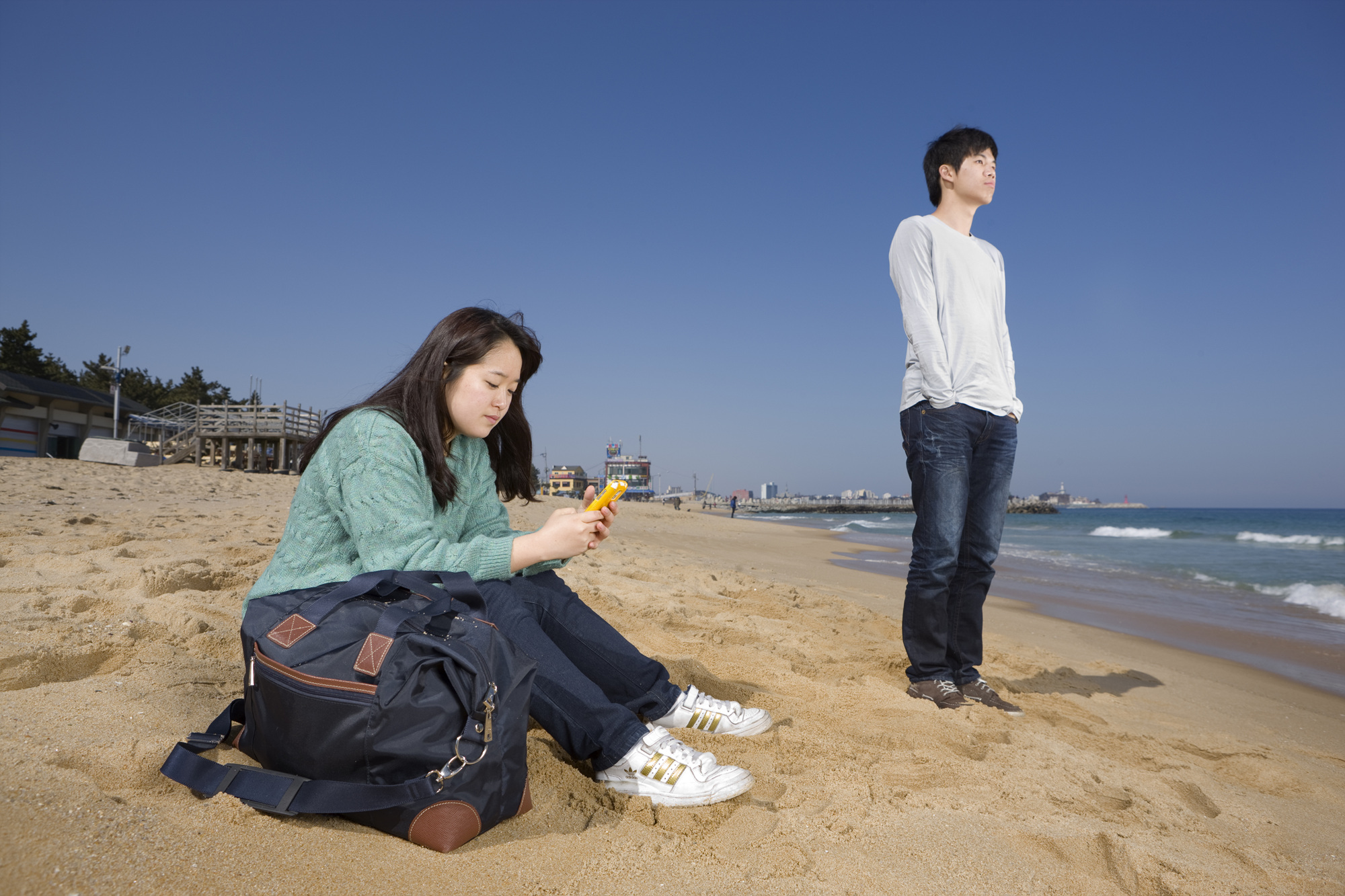 01_바다에 간 해원과 준서