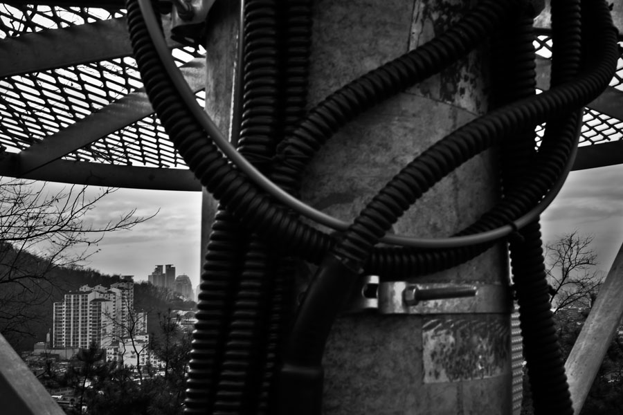 BABEL #3, Archival Pigment Print, 108.8x84cm, 2013