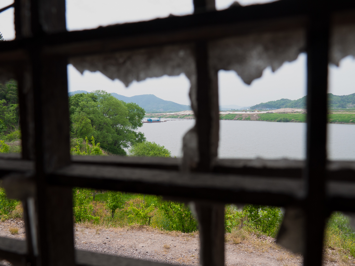 Down by the River_창녕, 낙동강_Nakdonggang, Changnyeong_Pigment Print_75x100cm_2010