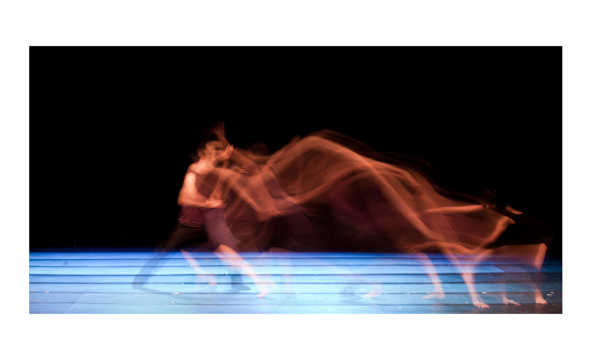 네 개의 시선 중 '여름' - 10 sec, 2011, 80x42