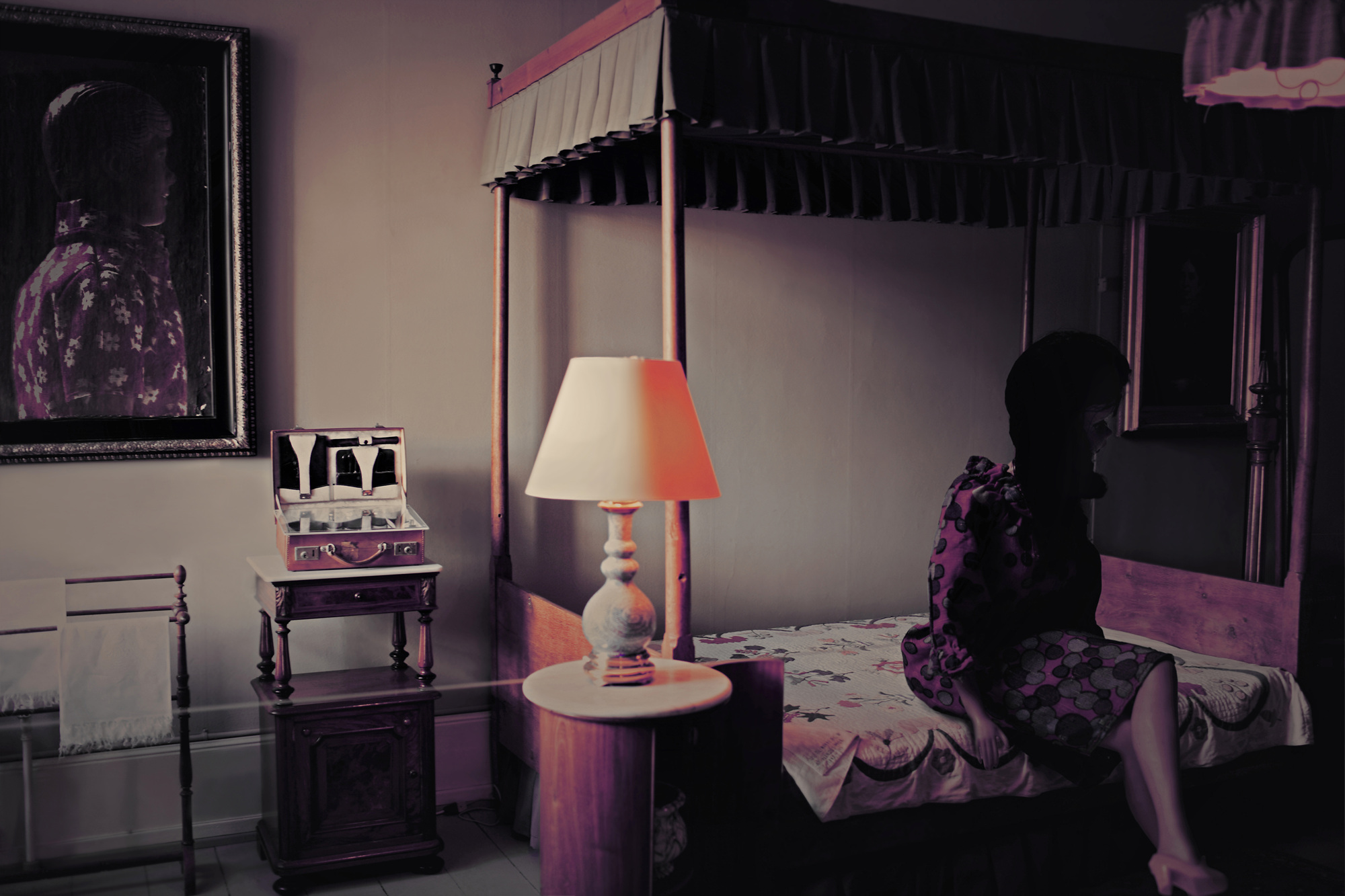 01 Lost, Pigmentprint, 125cm X 83cm, 2009