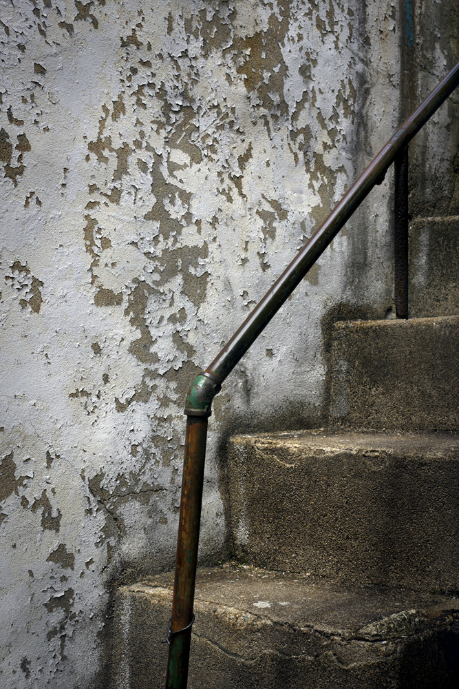 002_Alleyscape #2, Pigment Print, 60×90cm, 2011
