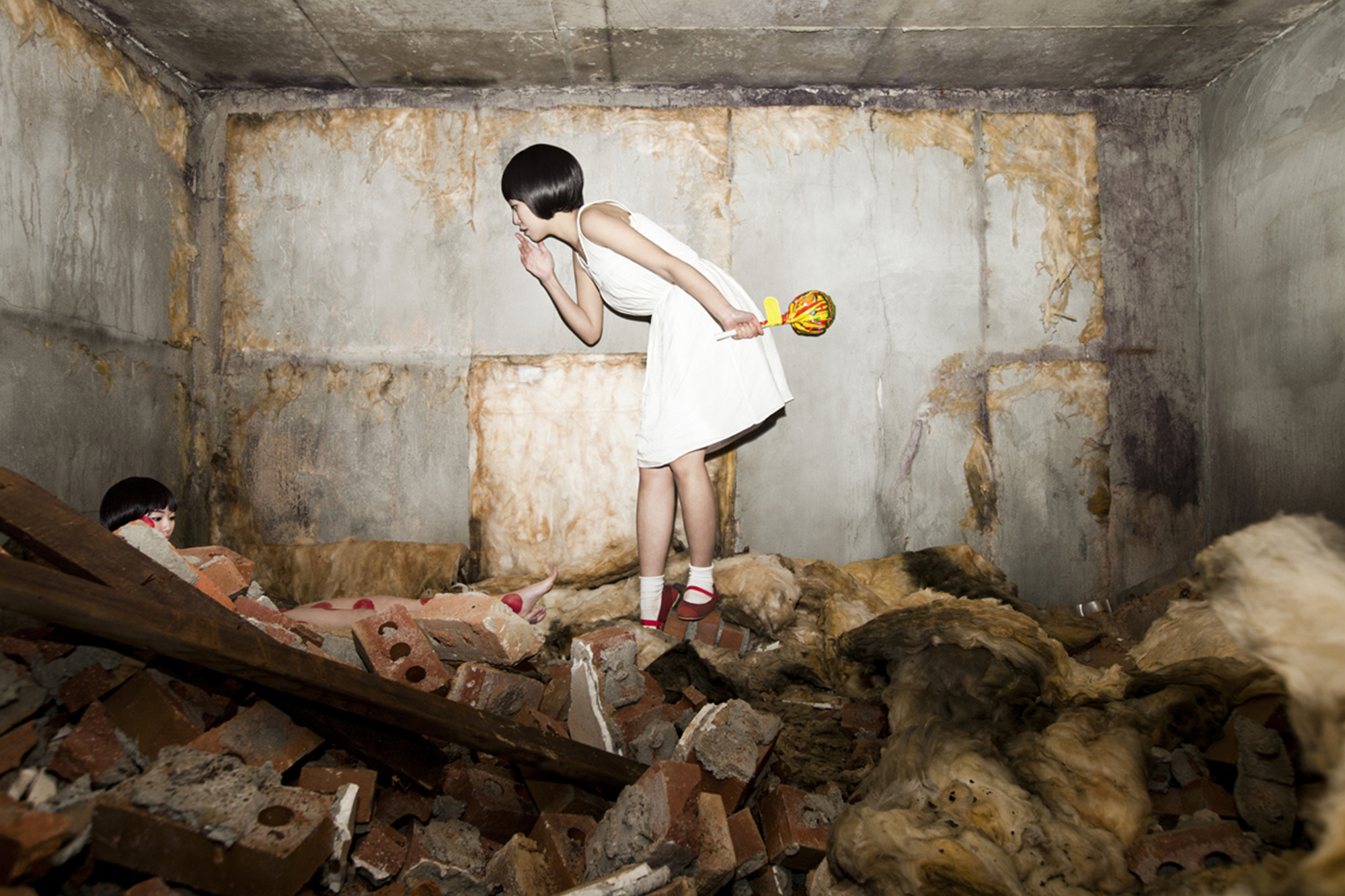 025  At night 2_pigment prin_110x160cm_ 2012