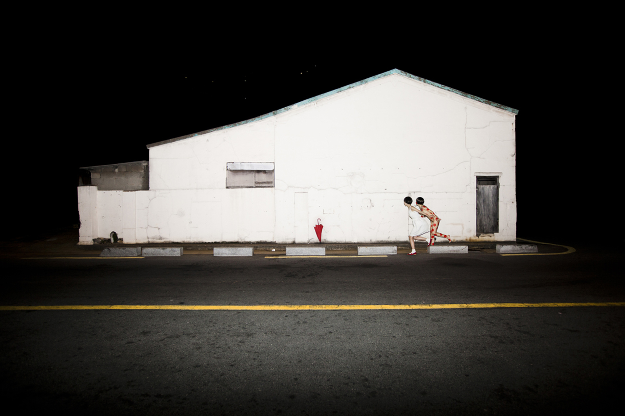 029 At night 2_pigment prin_110x160cm_ 2012