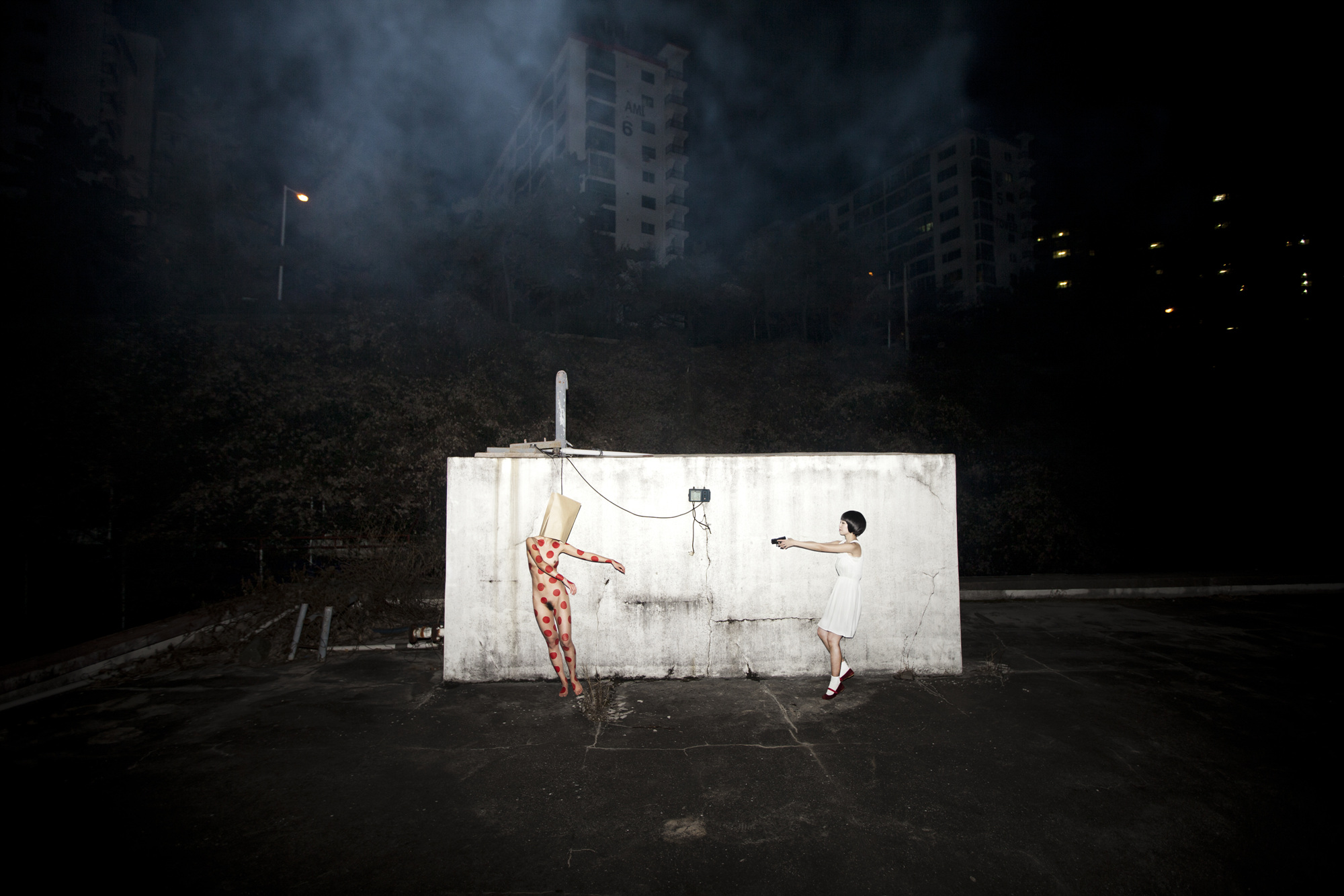 032  At night 2_pigment prin_110x160cm_ 2012