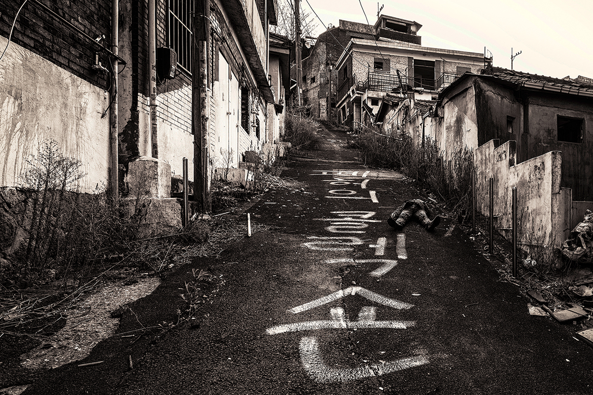 05. The House, UV Print on traditional Korean handmade paper, 65x90cm, 2014