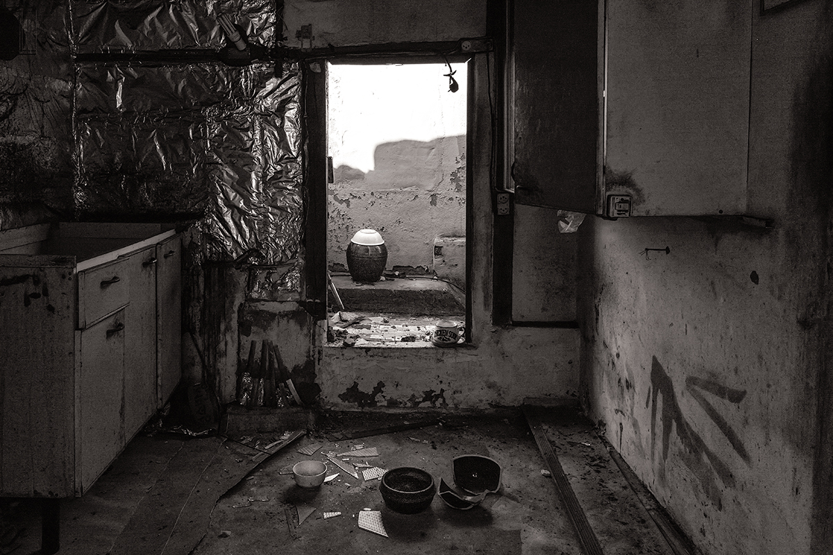 08. The House, UV Print on traditional Korean handmade paper, 65x90cm, 2014