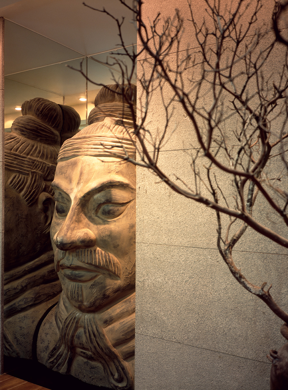 11. Strange space, 150x100cm, 2003