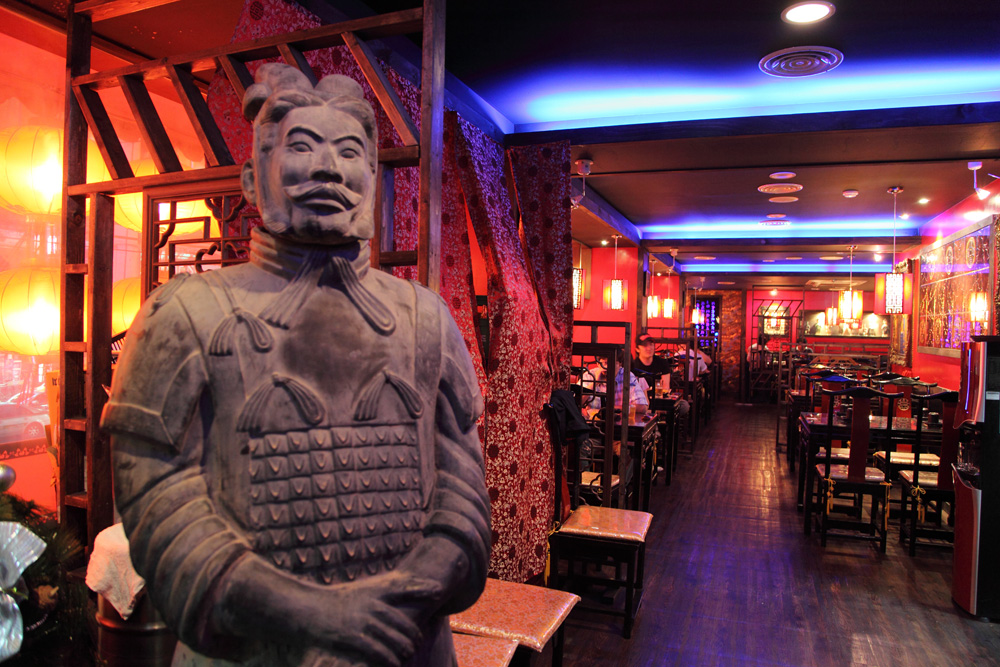 14. Strange space, 150x100cm, 2003