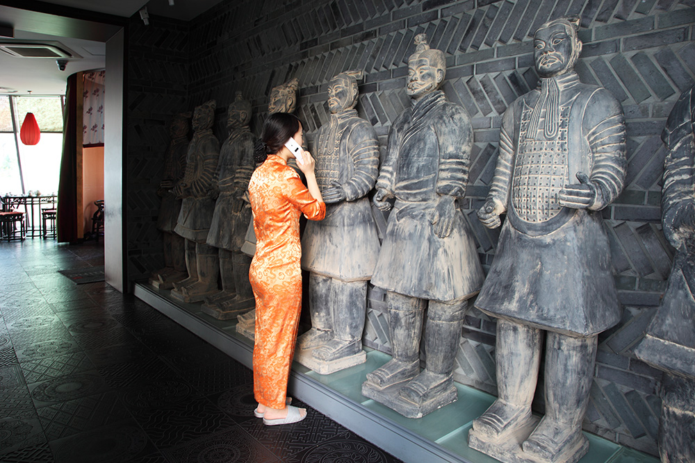 16. Strange space, 150x100cm, 2003