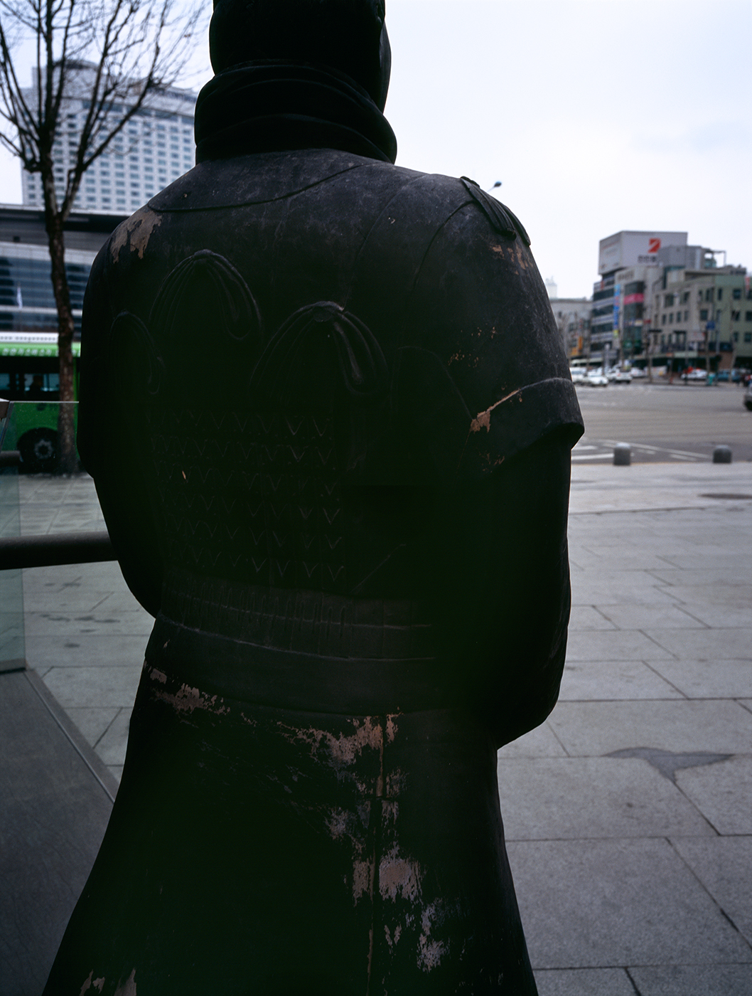 21. Strange space, 150x100cm, 2003