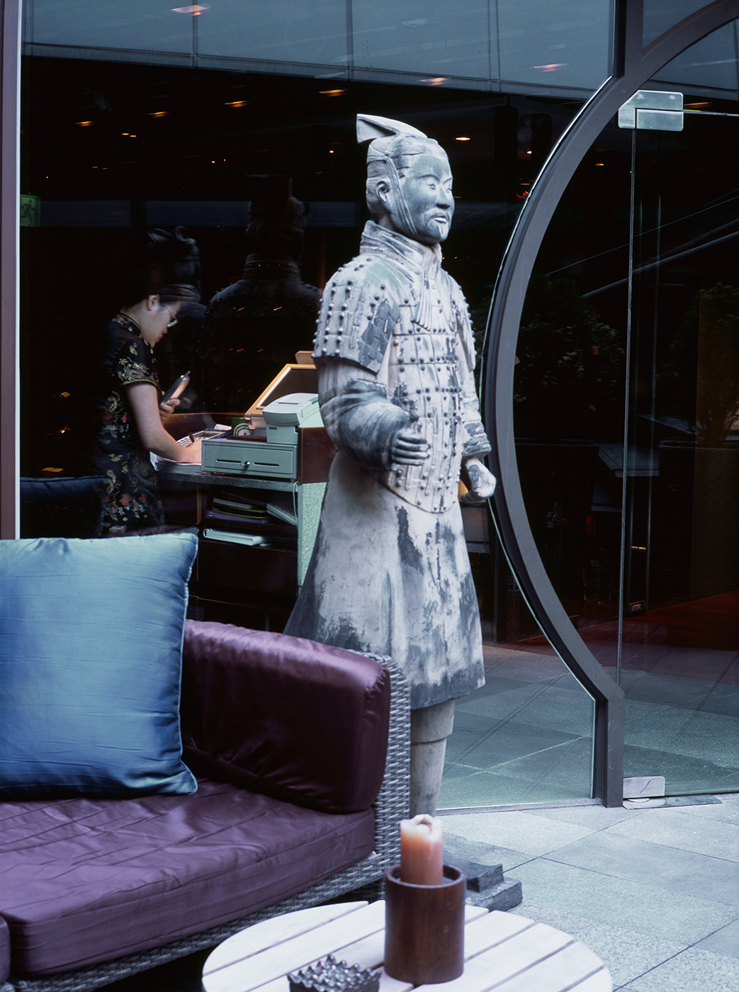 3. Strange space, 150x100cm, 2003