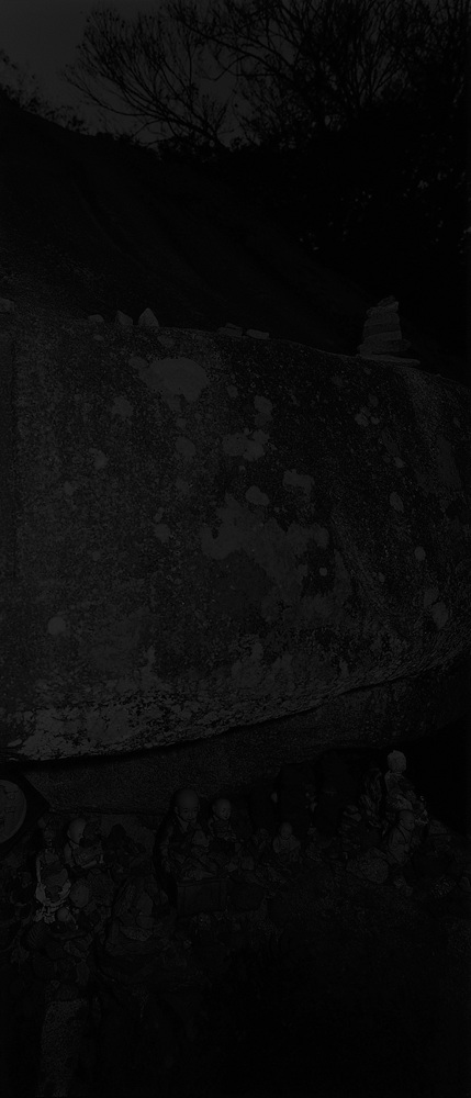 5. 범어사, Gelatin Silver Print, 185x91cm, 2008